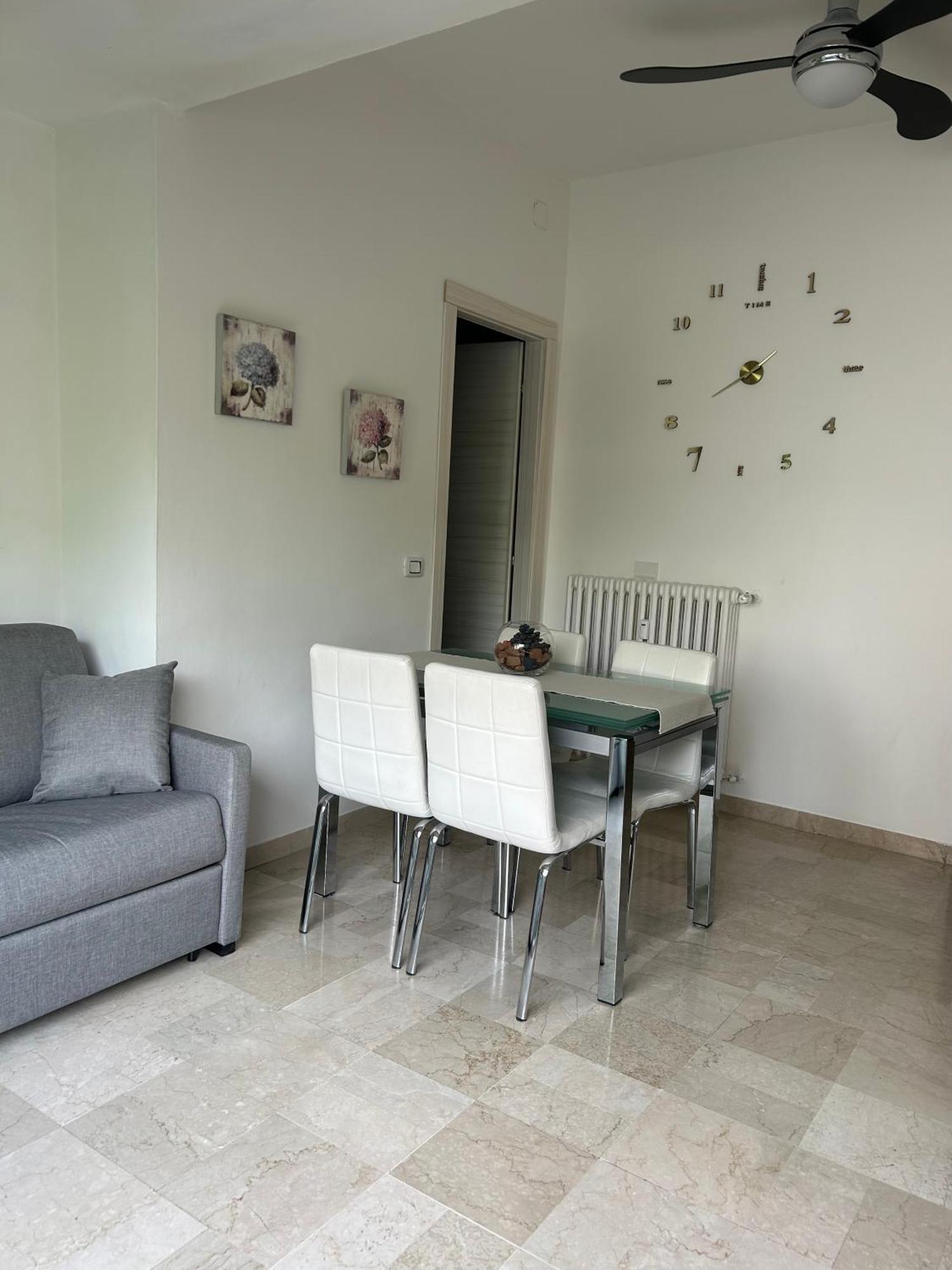 Appartamento Lido 'With Parking Space Included' Toscolano Maderno Exterior foto