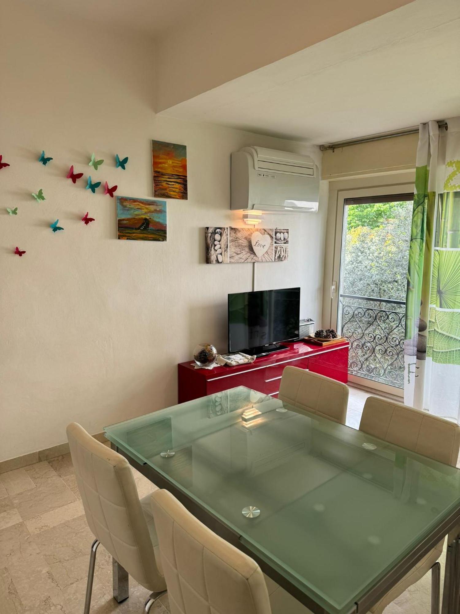 Appartamento Lido 'With Parking Space Included' Toscolano Maderno Exterior foto