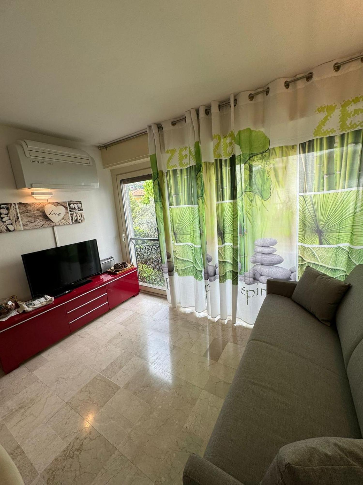 Appartamento Lido 'With Parking Space Included' Toscolano Maderno Exterior foto