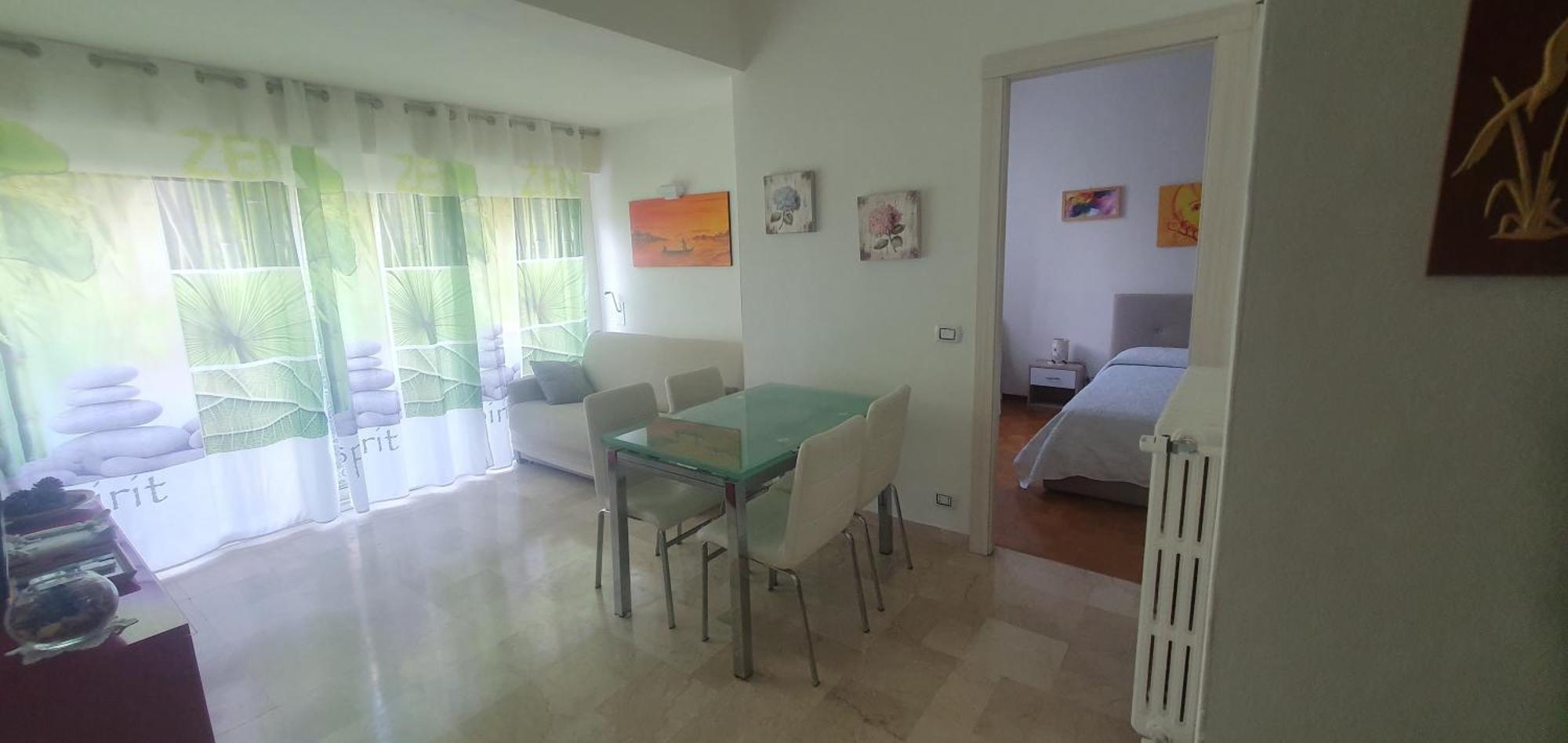 Appartamento Lido 'With Parking Space Included' Toscolano Maderno Quarto foto