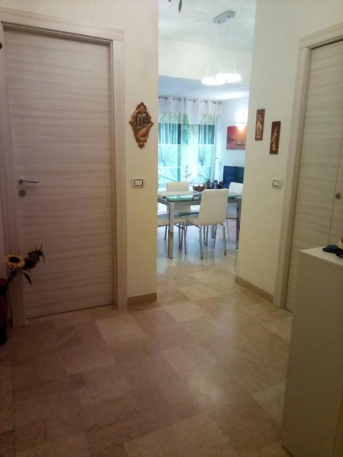 Appartamento Lido 'With Parking Space Included' Toscolano Maderno Exterior foto